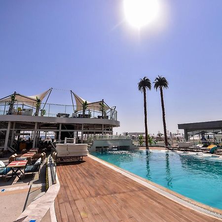 White Tower Private Apartment Beach View Mamaia Exterior foto